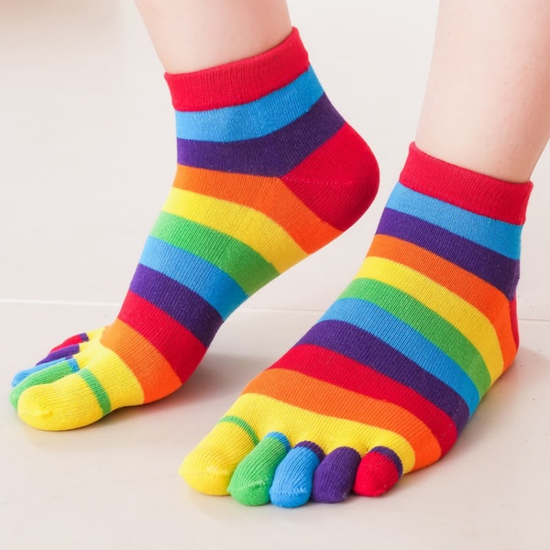 Kaos Kaki Wanita Motif Pelangi - Toe Sock Split ulasan dan harga