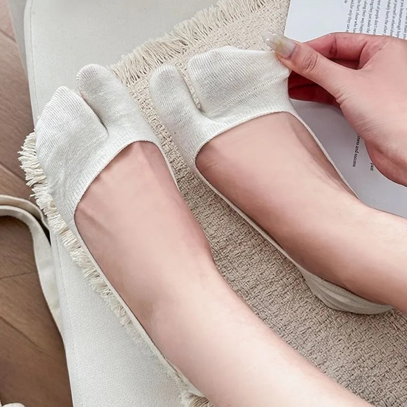 Kaus Kaki Dua Jari Nyaman dan  - Invisibility Sock Loafer ulasan dan harga